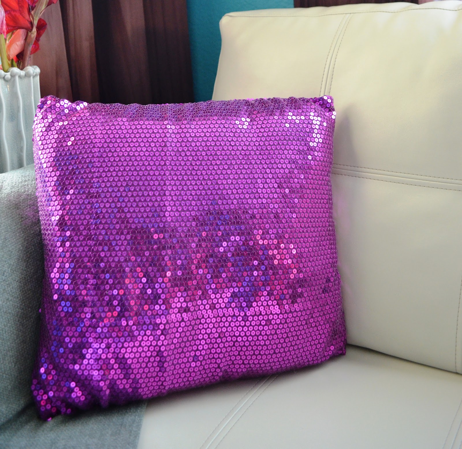 How-To-Make Sequin Throw Pillow