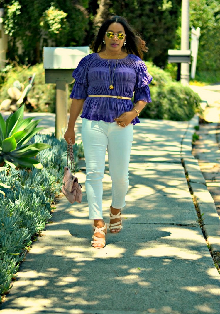 All Ruffled Up in LA - Retro Summer Lifestyle in Los Angeles- American Eagle Skinny Jeans - Retro mirrored Sunglasses