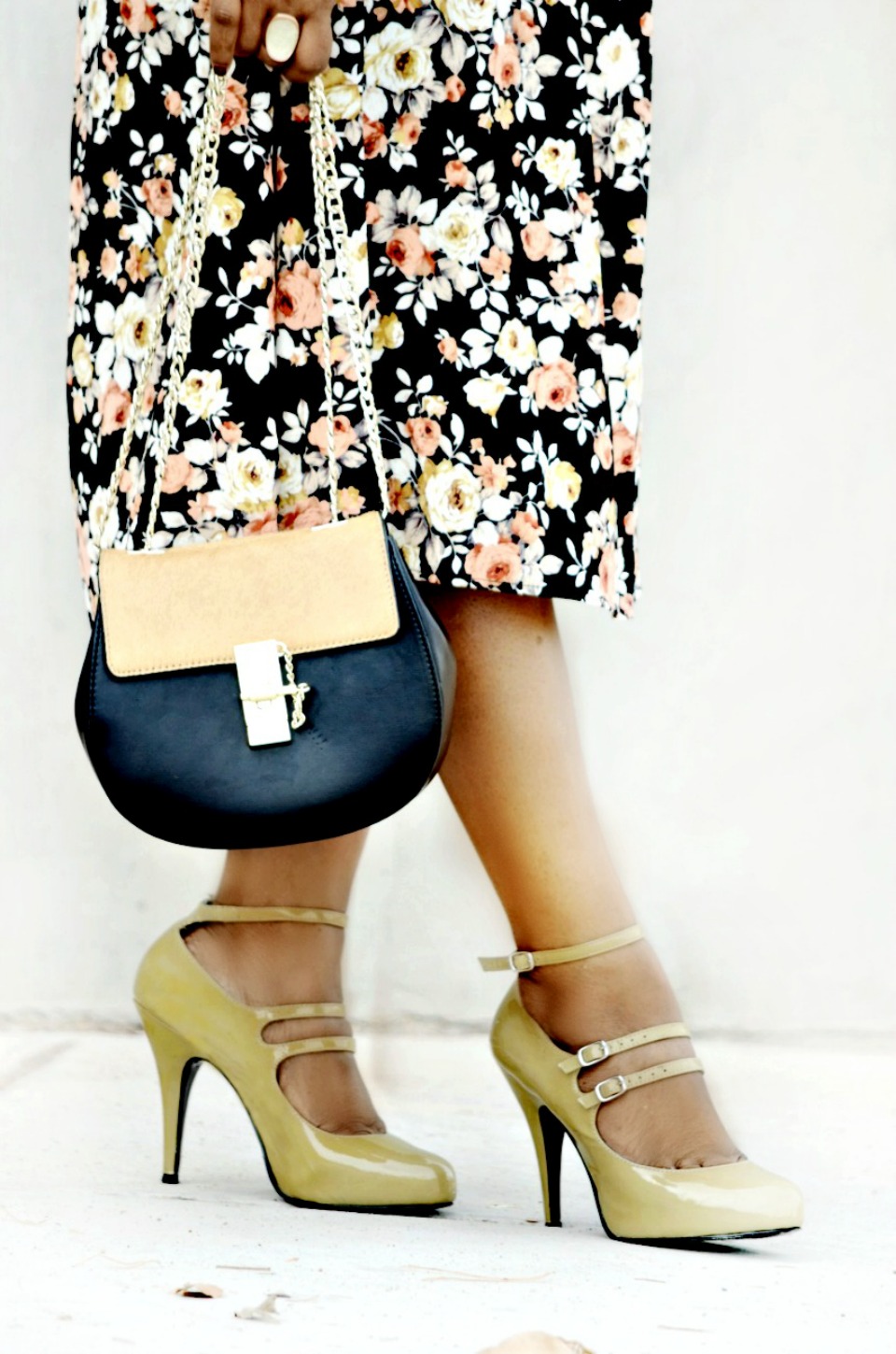 Topshop-Trench Coat-Floral Midi dress-Steven Madden Pump-NastyGal-Two-tone Crossbody bag