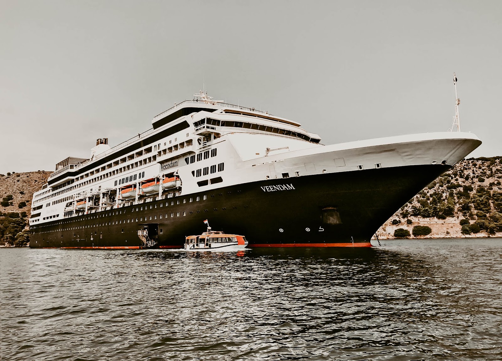holland-american-cruise-line-ms-veendam-24day-greekodyssey-mediterranean-cruise